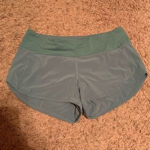 Lululemon Speed Up Shorts 2.5” size 4